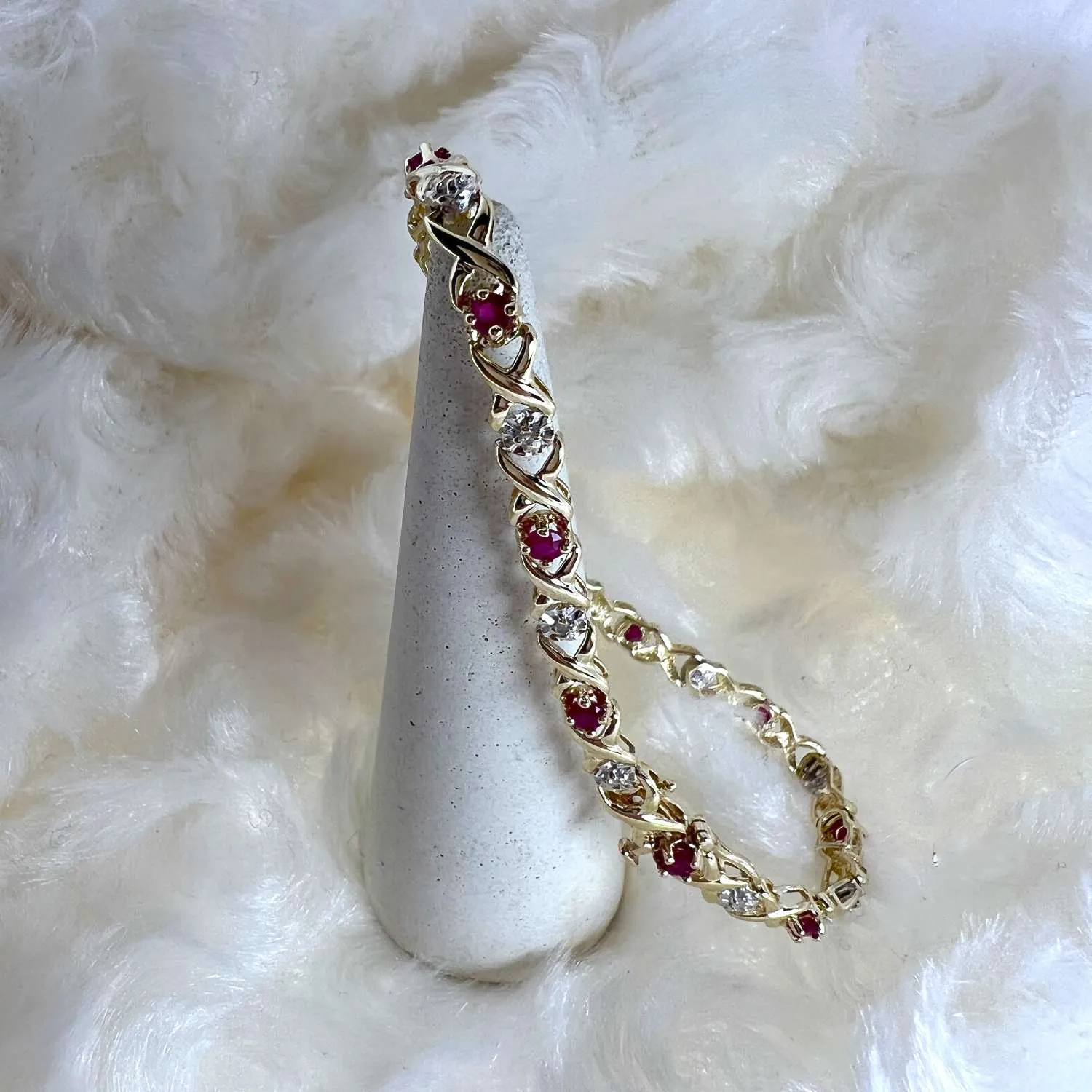10kt yellow gold ruby bracelet