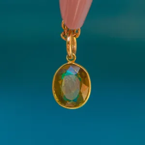 18ct Gold Green Garnet Bezel Set Charm, 1.00ct