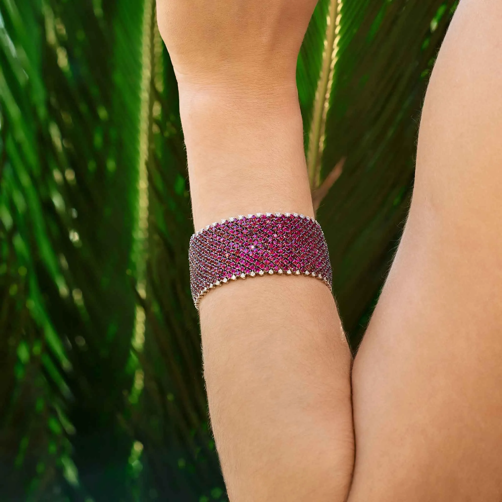 36.79 Carat Ruby Mesh Bracelet