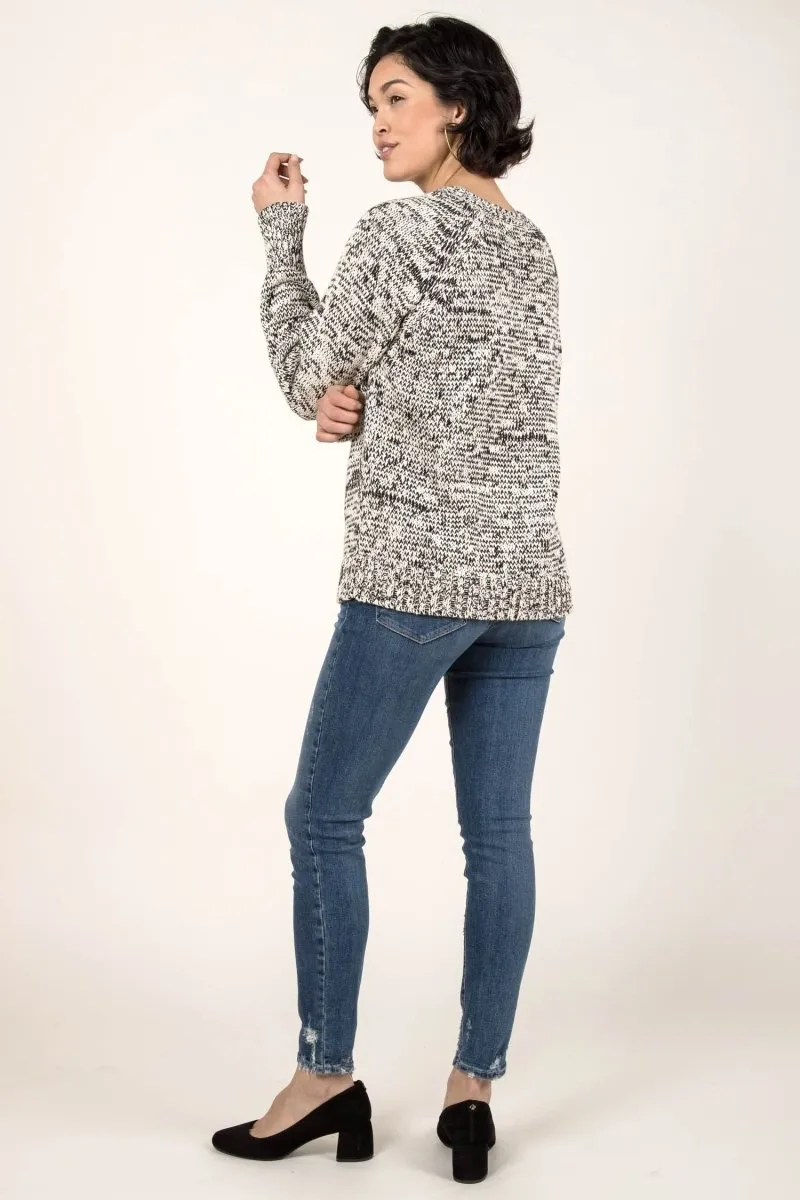 Chunky Raglan Sweater in Black/Ivory