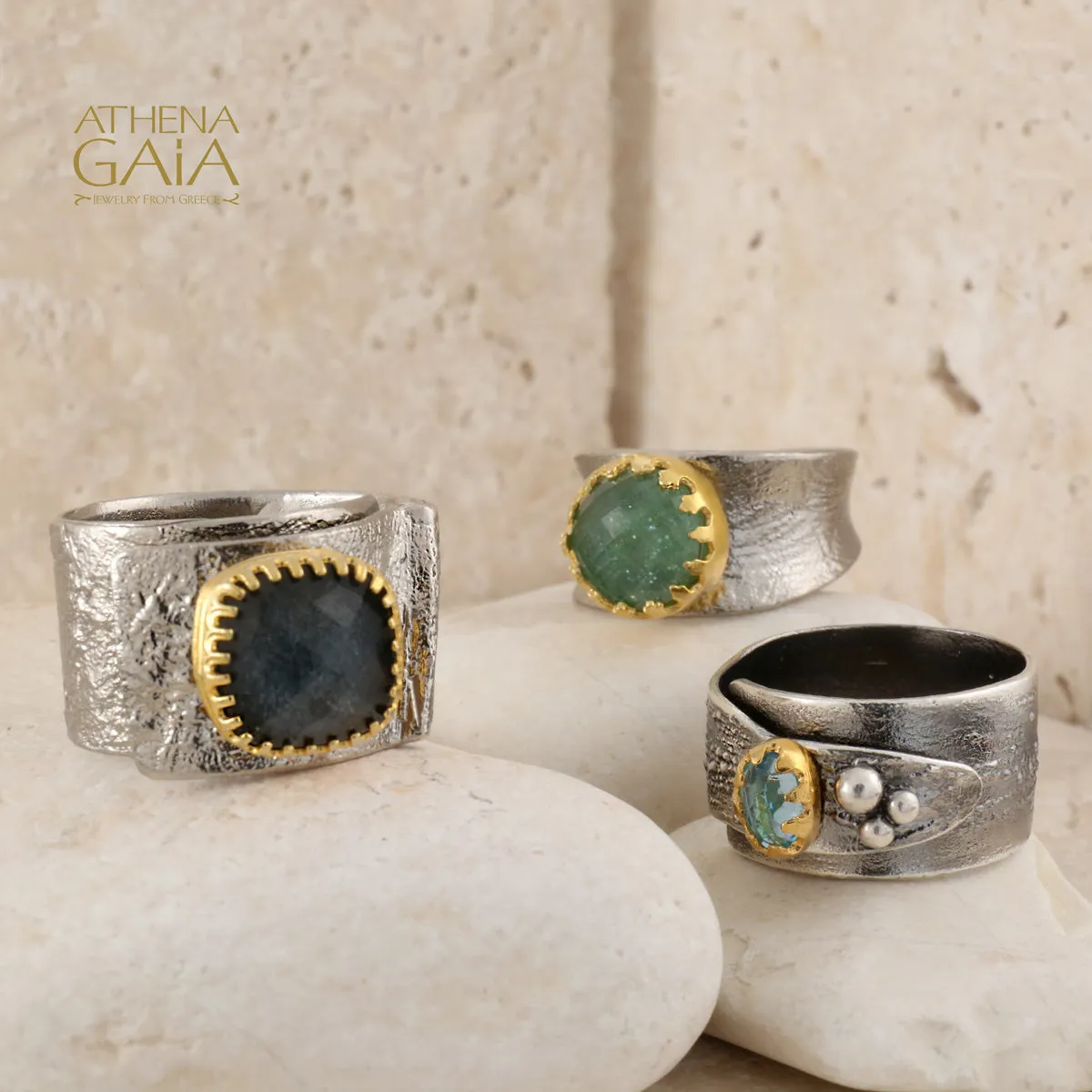 Crepe Doublet Ring