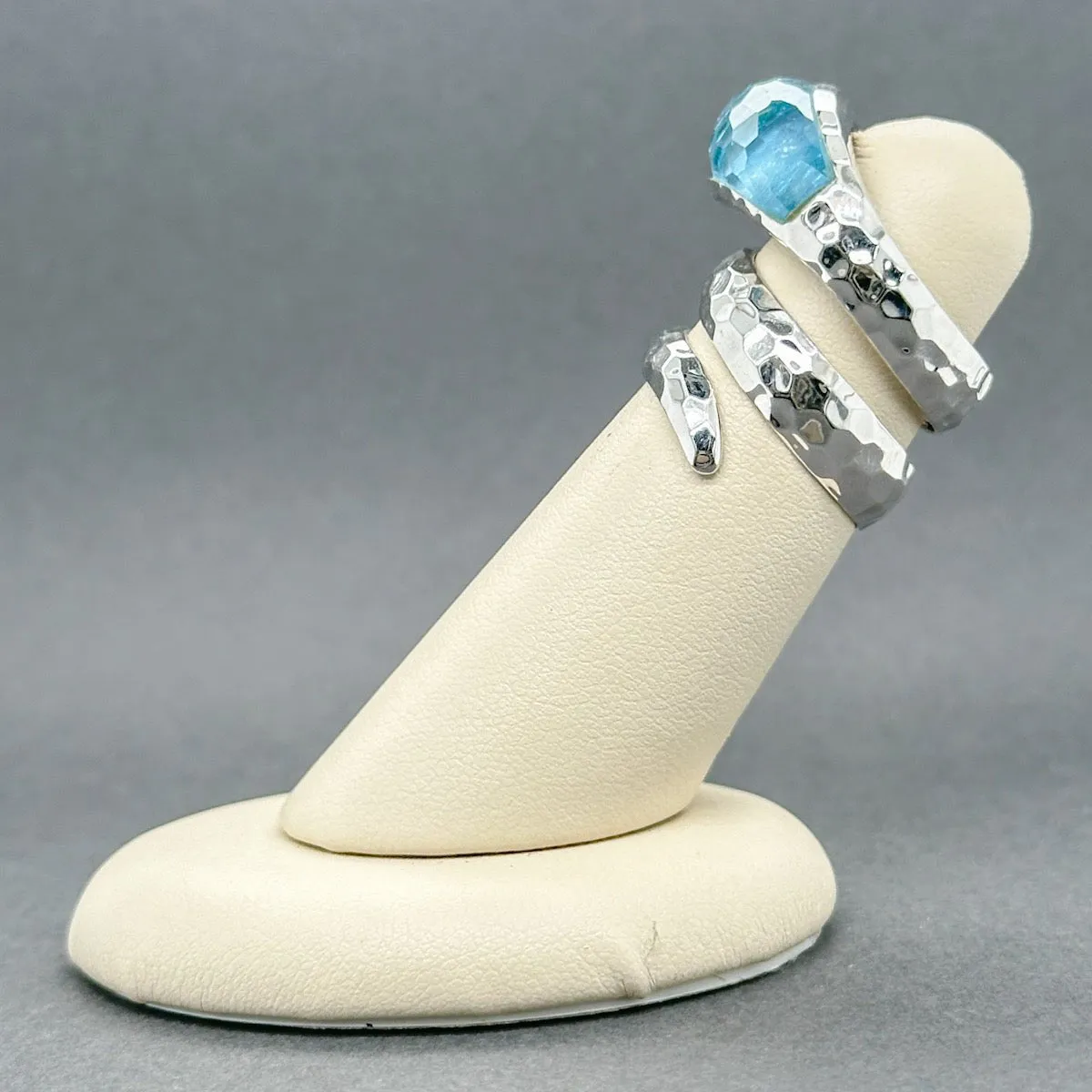 Estate Roberto Coin 18K W Gold 13.10ctw Blue Topaz Snake Bangle & Ring Set