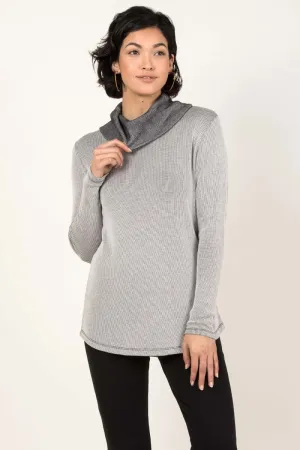 Lightweight Waffle Cowl Pullover in Black/Ivory