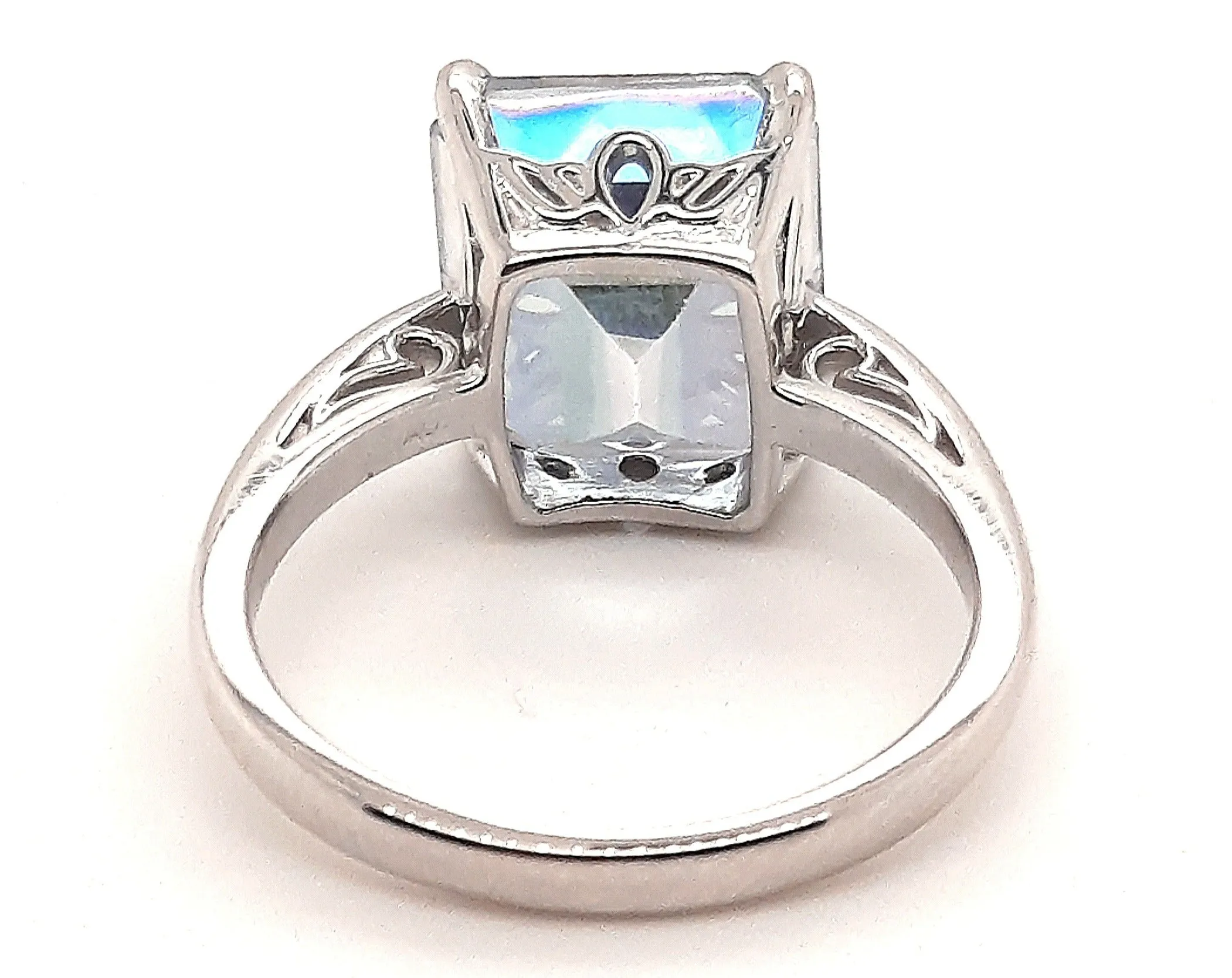 Mystic Topaz & 14ct White Gold Ring
