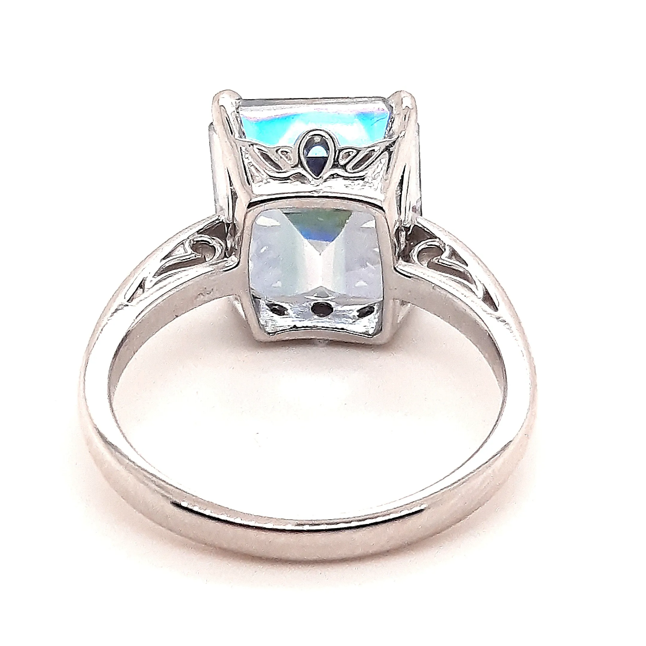 Mystic Topaz & 14ct White Gold Ring