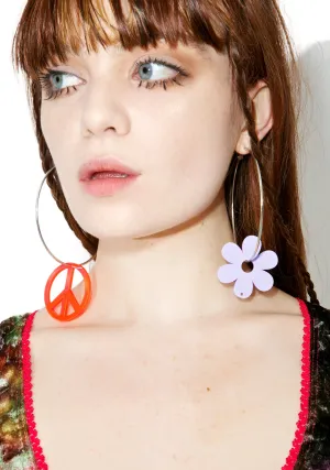 Peace Sign N’ Daisy Silver Hoops