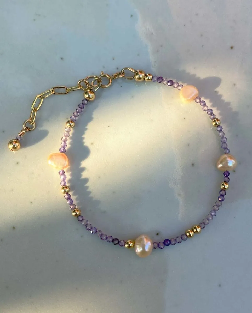 Rhea Pearl & Amethyst Bracelet