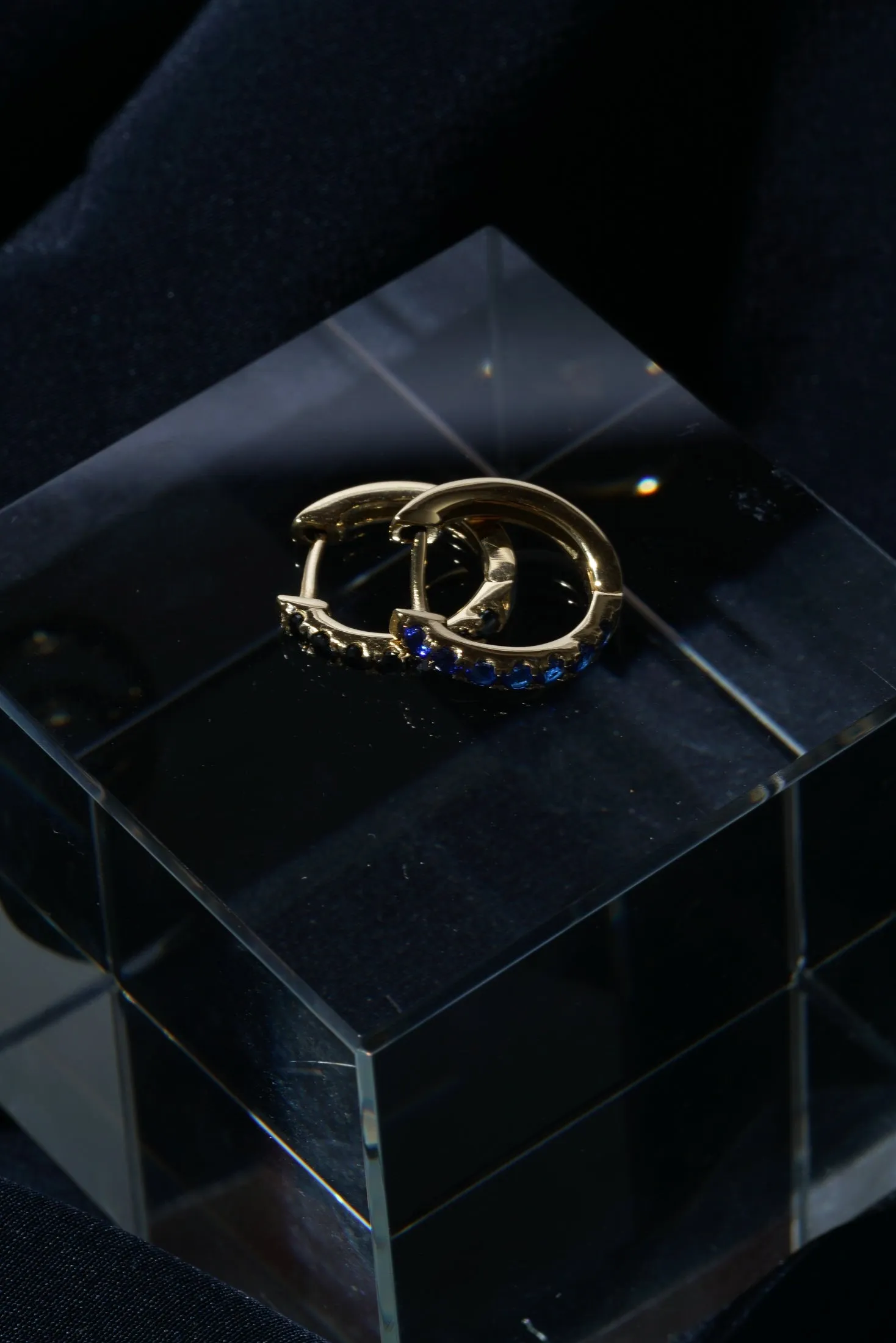 Sapphire Satellite Huggie (Single)