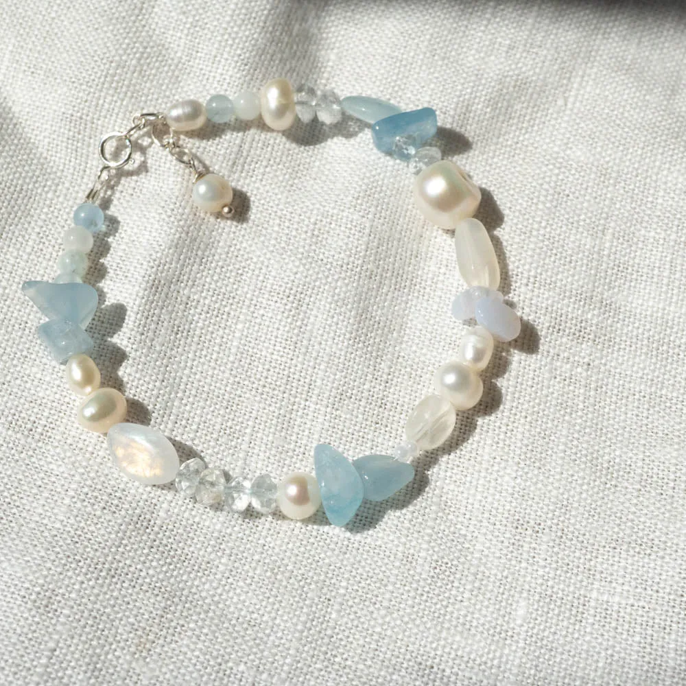 'Seabird' Aquamarine   Moonstone Beaded Bracelet