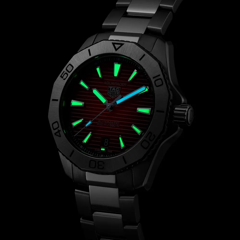 TAG Heuer Aquaracer Professional 200 Red Dial 40mm Automatic Gents Watch WBP2114.BA0627