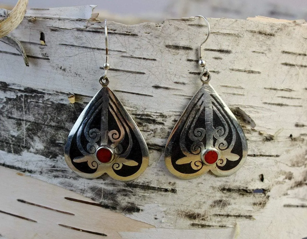 Tibetan Onyx Inlay Earrings