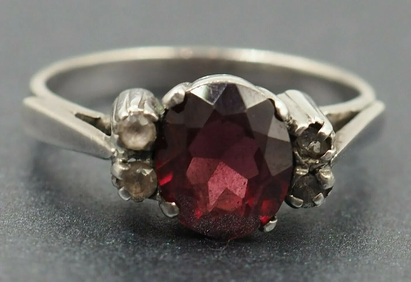 Vintage Sterling Silver Garnet Ring