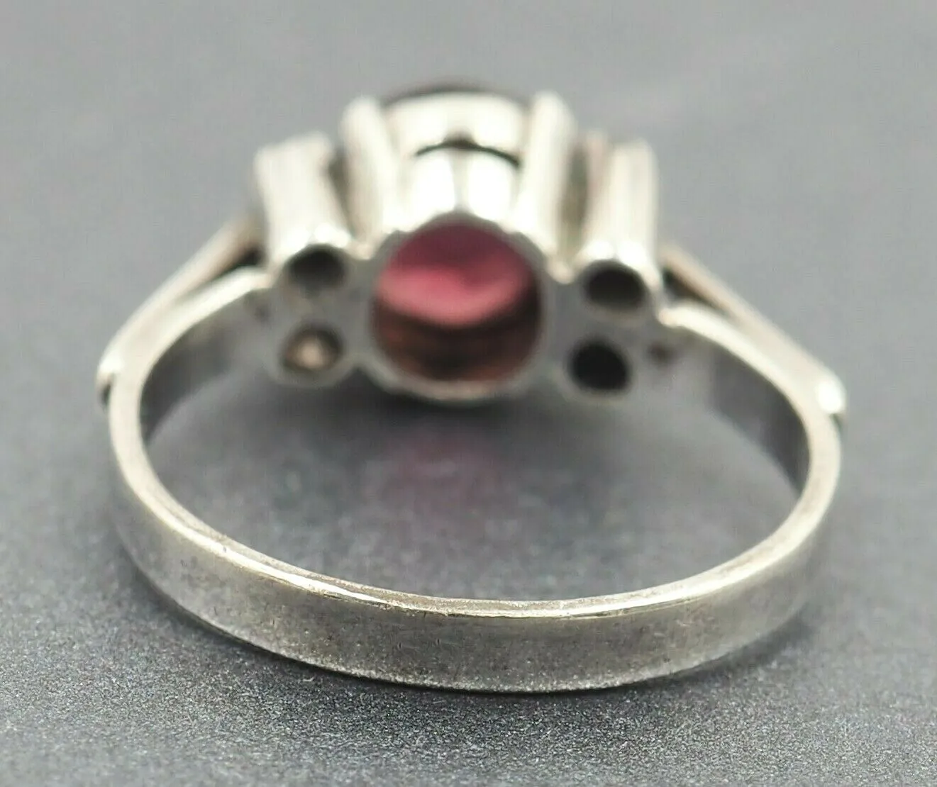 Vintage Sterling Silver Garnet Ring